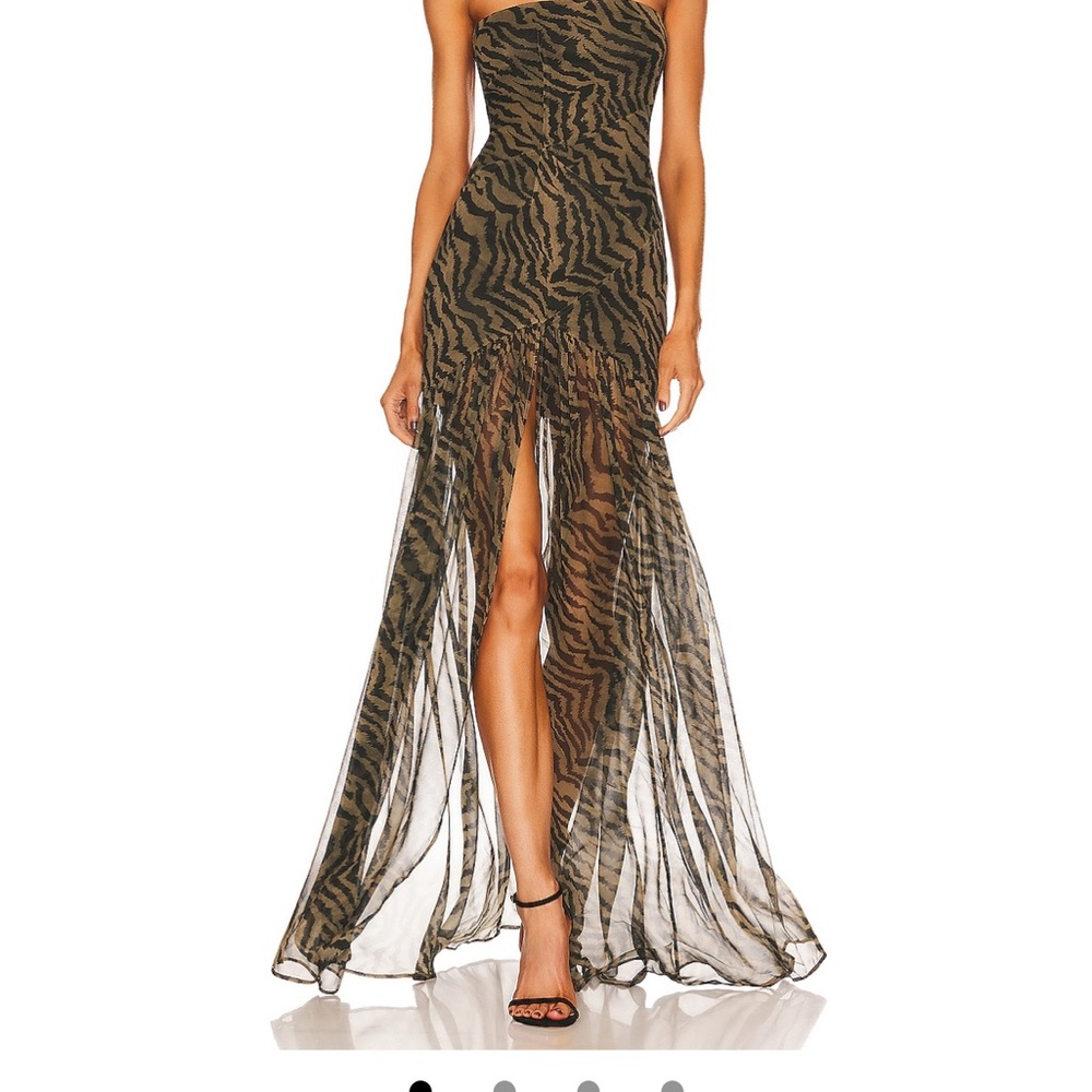 Retrofete Nicole Elegant Zebra Print Strapless Dress